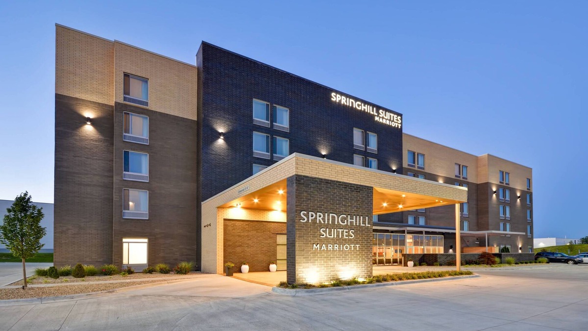 Blue Ash Hotel | SpringHill Suites by Marriott Cincinnati Blue Ash