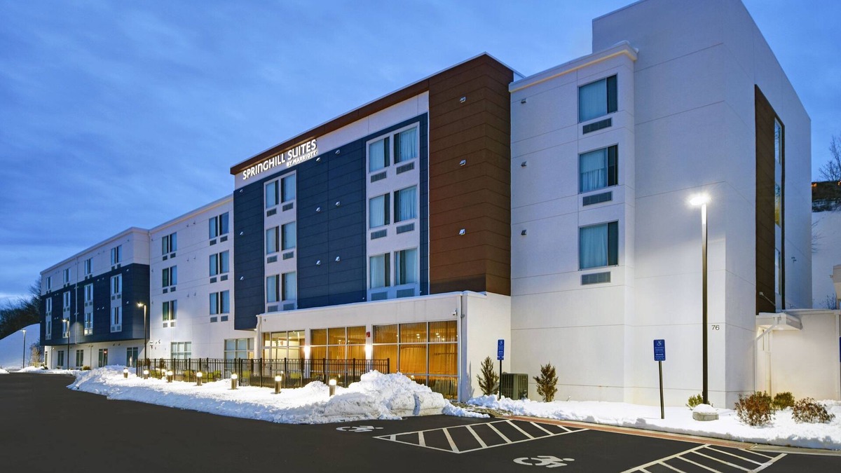 Cromwell Hotel | Springhill Suites by Marriott Hartford Cromwell