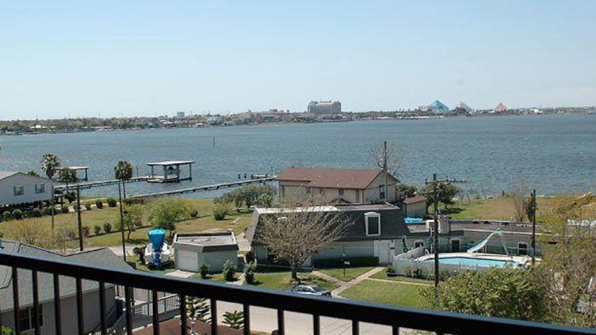 Galveston Hotel | Springhill Suites by Marriott Galveston