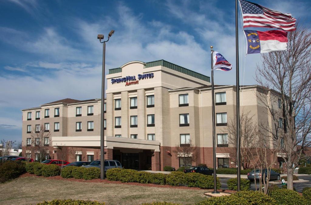 Greensboro Hotel | SpringHill Suites by Marriott Greensboro