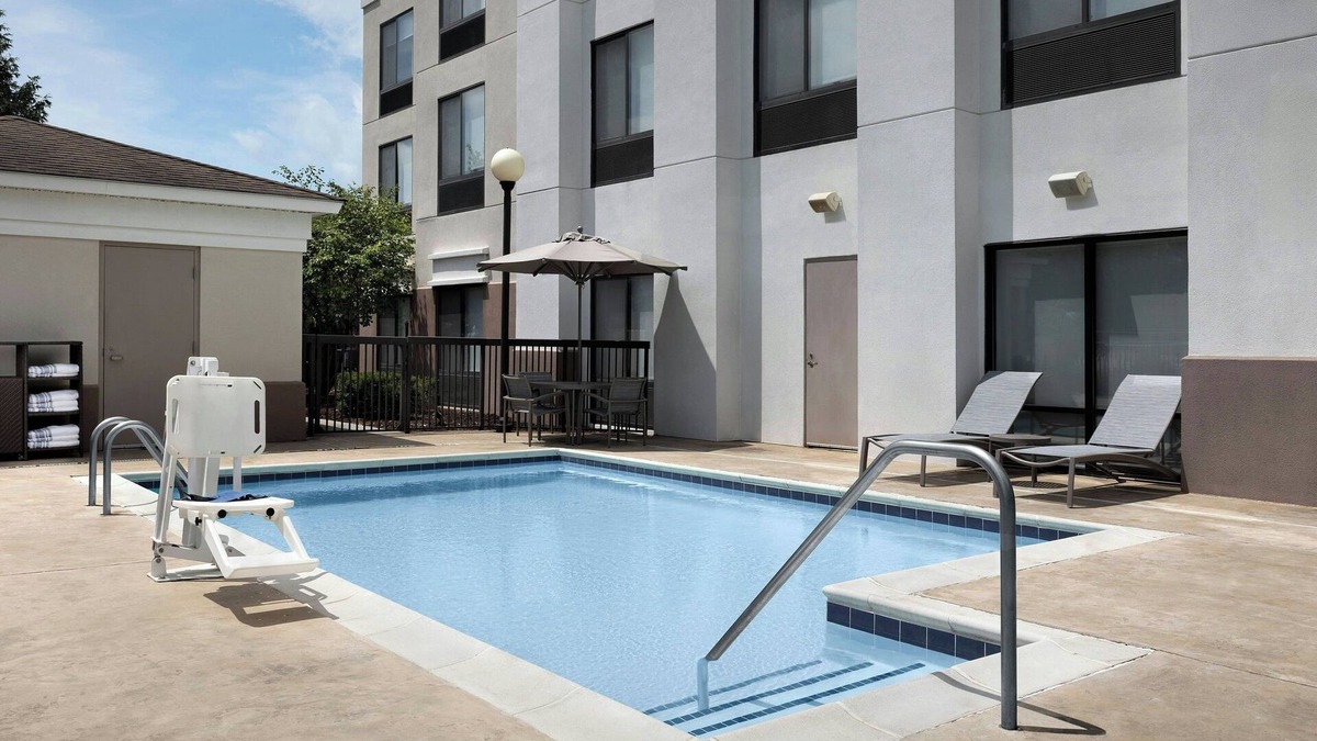 Lynchburg Hotel | SpringHill Suites by Marriott Lynchburg Airport/University Area