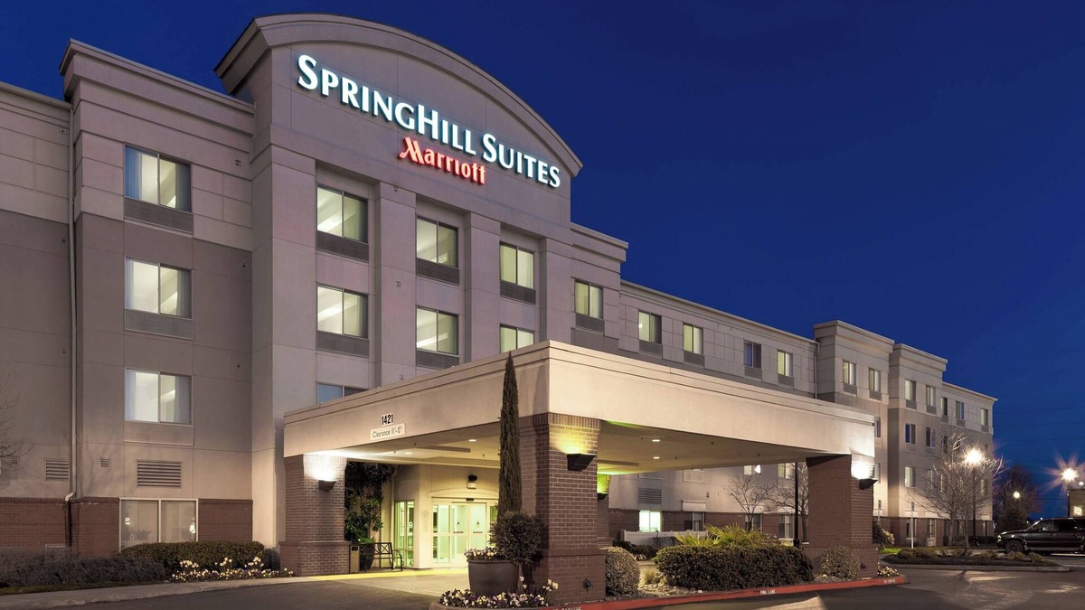 Vancouver Hotel | SpringHill Suites by Marriott Portland Vancouver