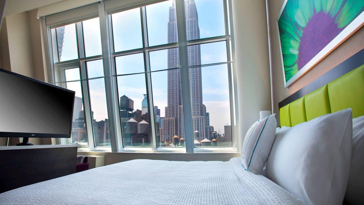 Midtown Hotel | SpringHill Suites by Marriott New York Midtown Manhattan
