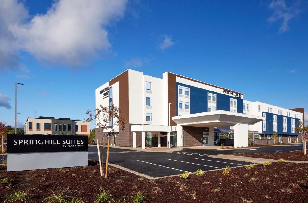Medford Hotel | SpringHill Suites by Marriott Medford Airport