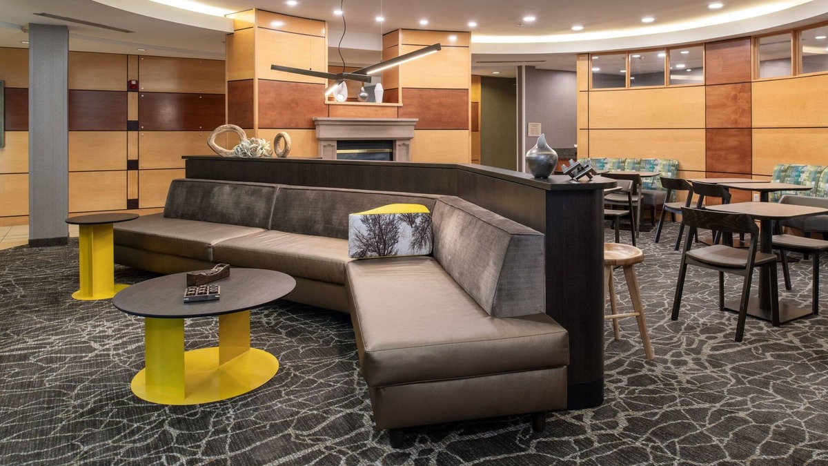Medford Hotel | SpringHill Suites by Marriott Medford