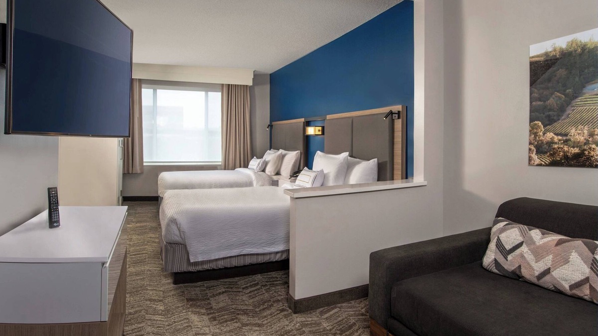 Herndon Hotel | SpringHill Suites by Marriott Herndon Reston