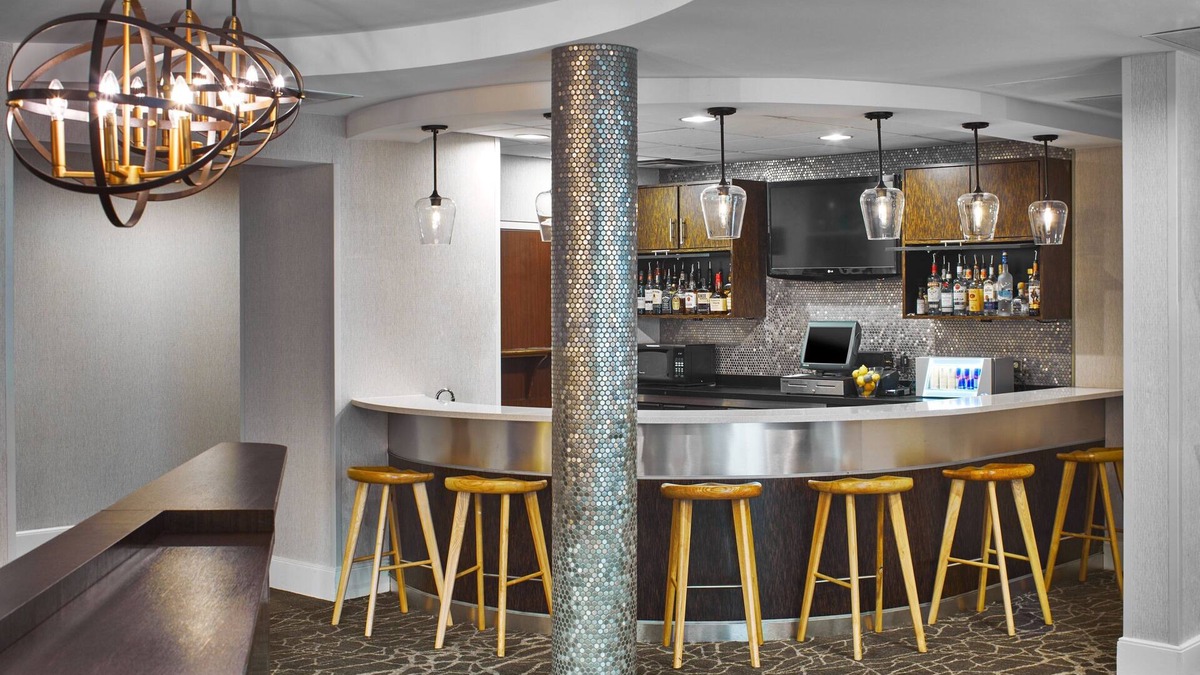 Downtown Memphis Hotel | Springhill Suites By Marriott Memphis Downtown