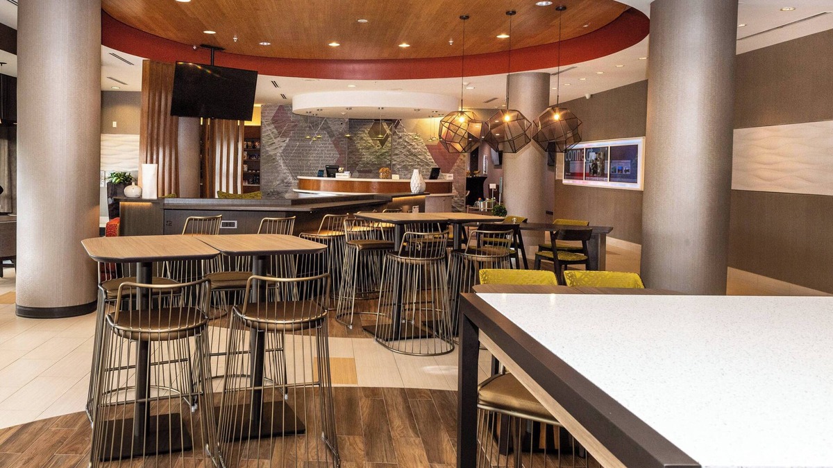 Baytown Hotel | SpringHill Suites Houston Baytown