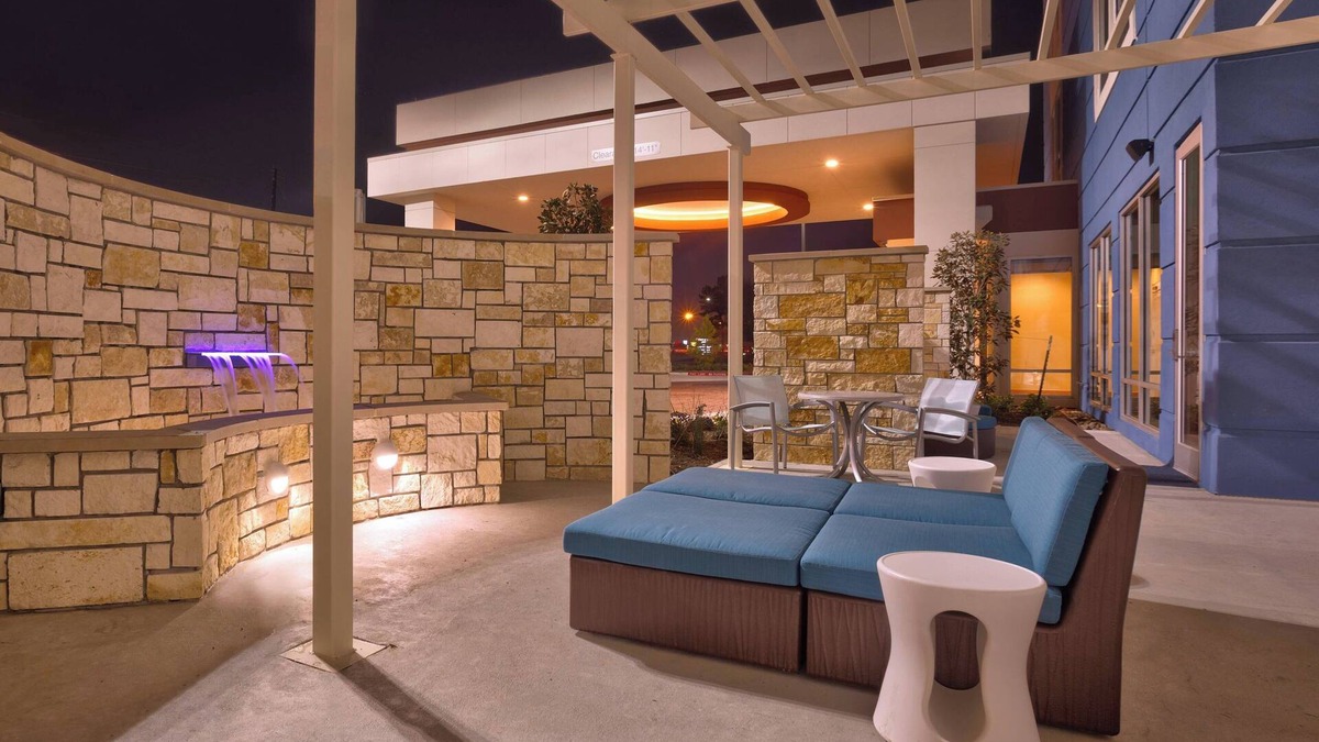 Houston Hotel | Springhill Suites Houston I-45 North