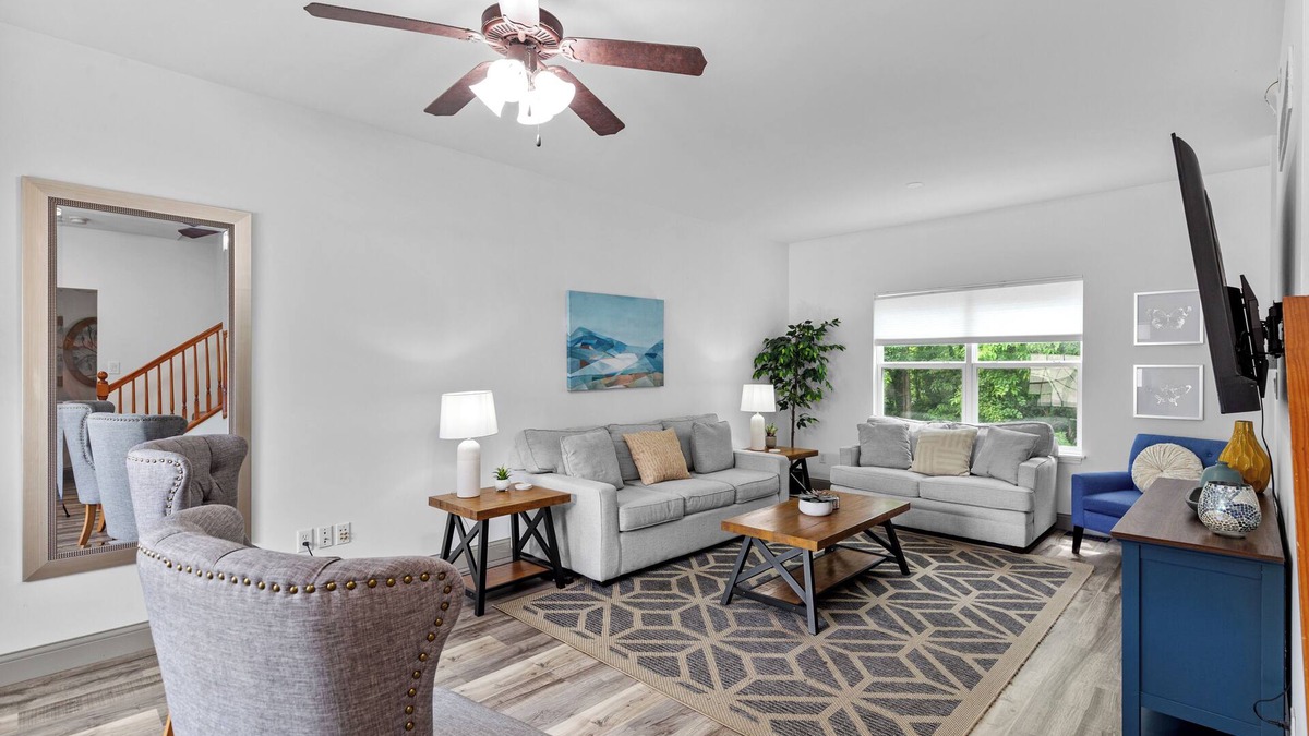 O'Fallon House | Springhurst Serenity: Fresh 4BR Getaway