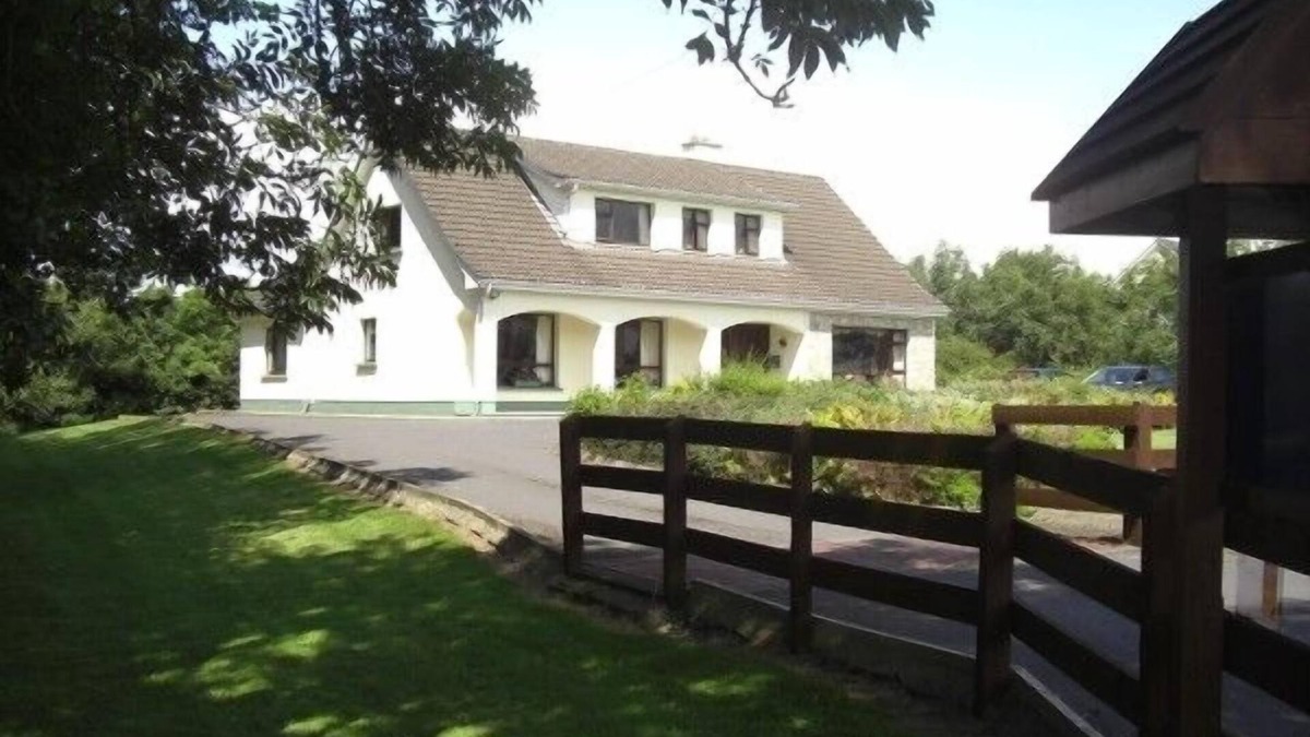 Clarinbridge Bed & Breakfast | Springlawn Bed and Breakfast