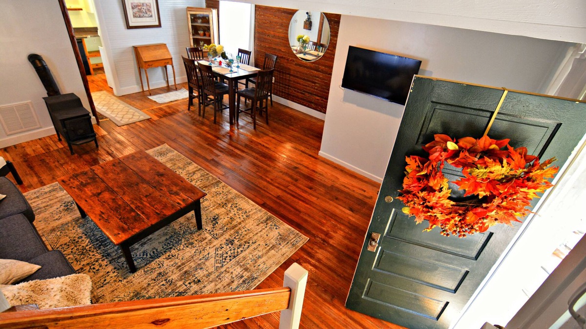 Tuscarora Cottage | Springs Store Cottage Entire Property king bed