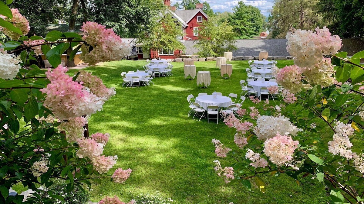 Auburn Hotel | Springside Inn