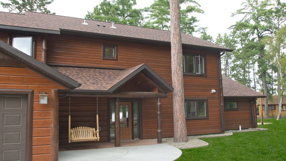 Park Rapids Resort | Spruce with two story high windows with loft on the premier lake of Big Sand
