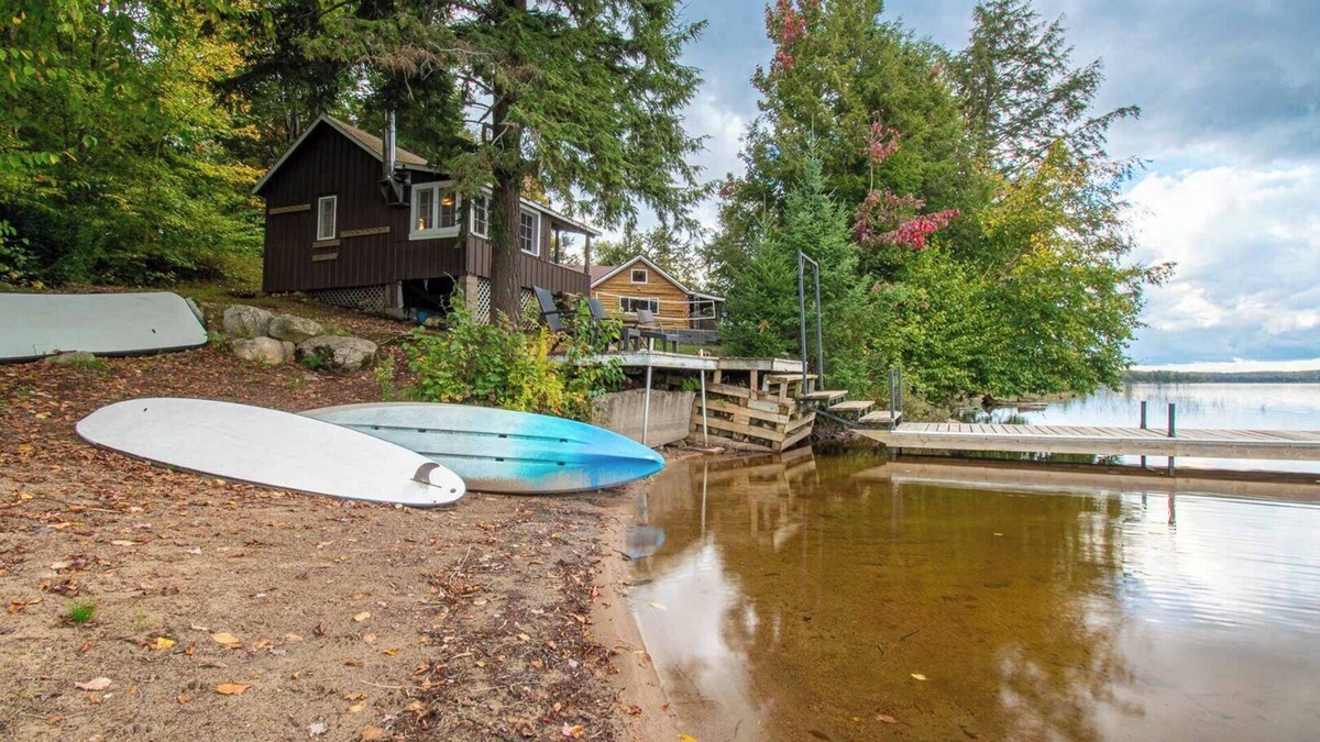 Ryerson Cottage | Sprucehaven Lodge - Three Bedroom Cottage, Sleeps 15