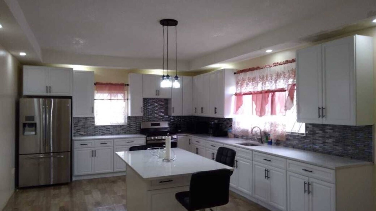 Spur Tree House | Spurtree HomeAway Villa's- 3BR