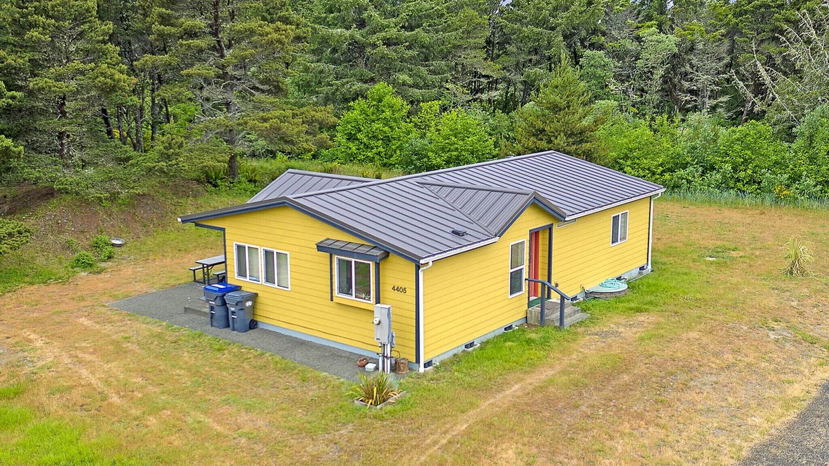 Westport Cabin | Spyglass Dunes in Grayland, Westport, WA