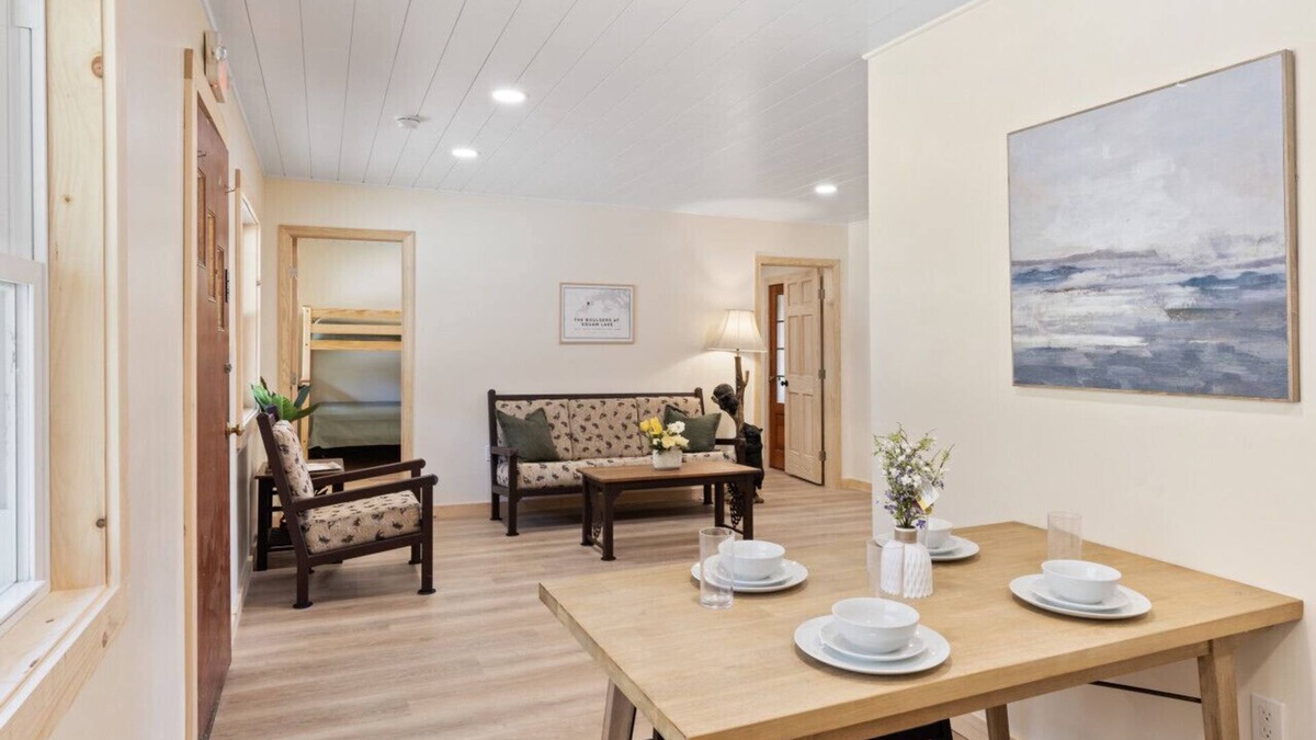 Holderness House | Squam Lake 3 bed 3 bath (Suite #7)