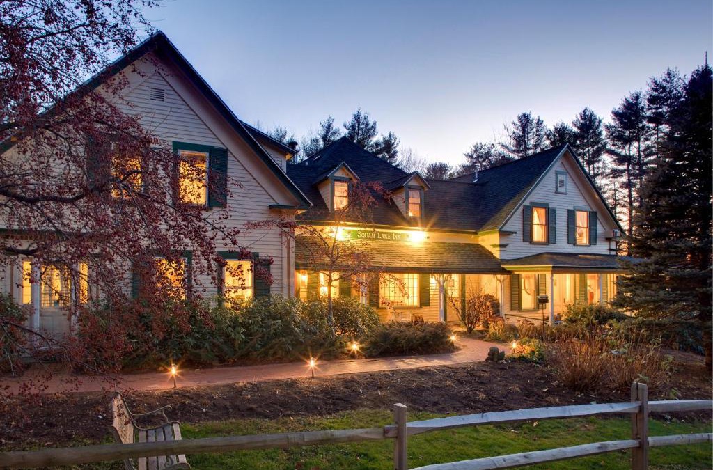 Holderness Bed & Breakfast | Squam Lake Inn