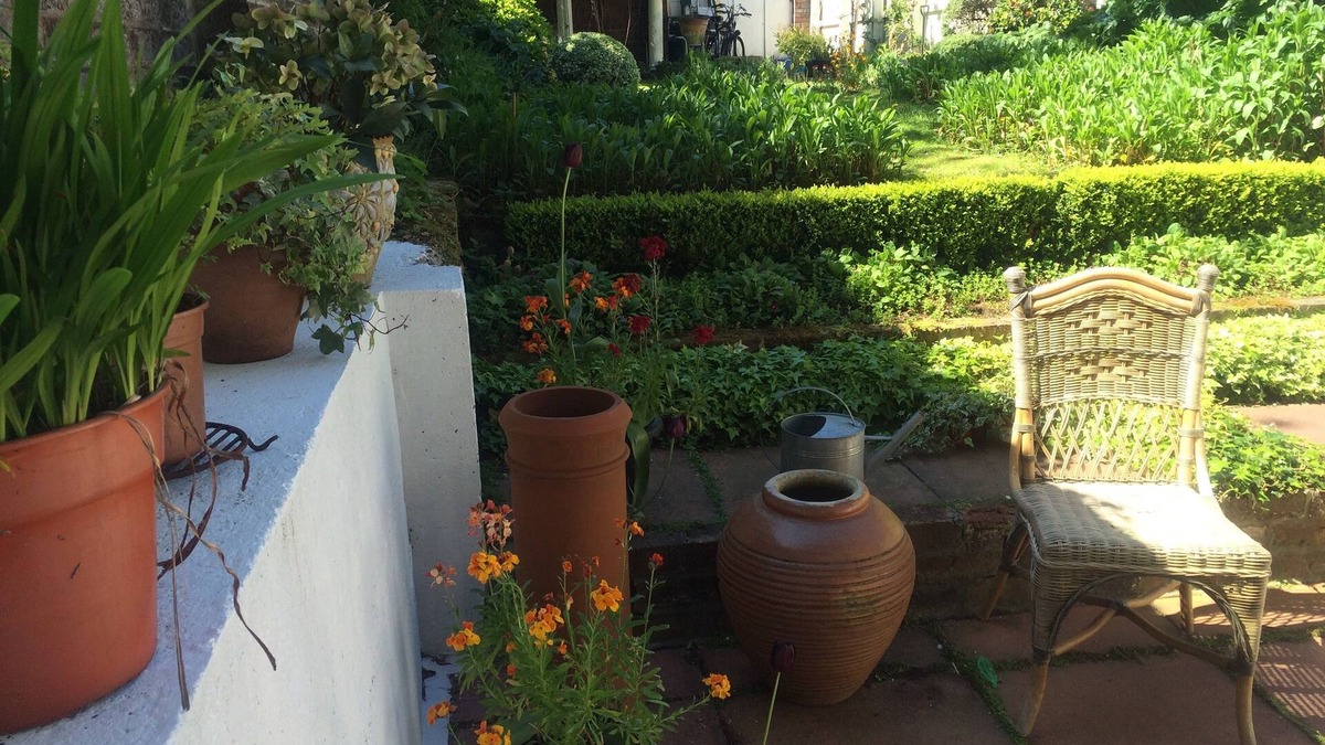 Sefton Park Bed & Breakfast | Square Tree House