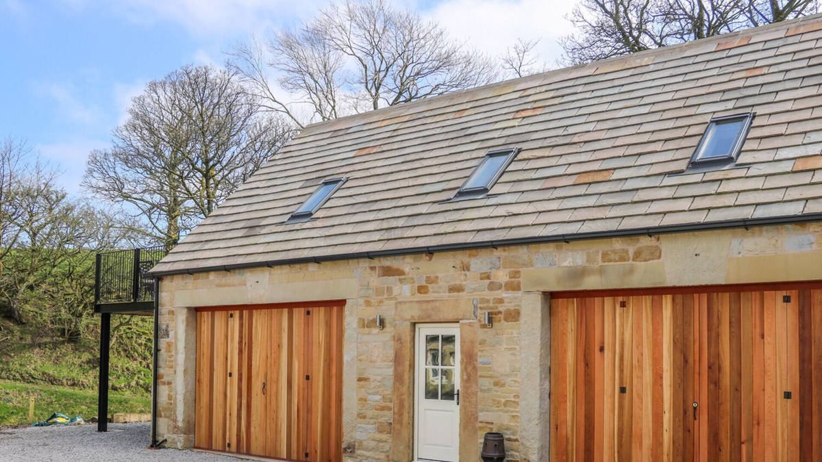 Colne Cottage | SQUIRRELS LEAP, family friendly in Trawden