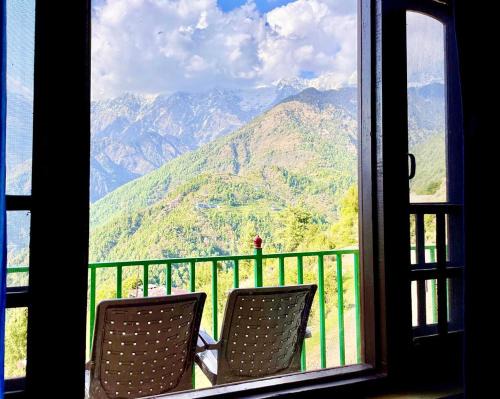 Naddi House | Sristhi Homestay view point Naddi