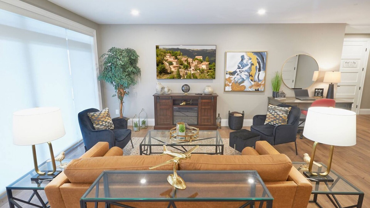 Rosemount Apartment | SRS Sunrise Suite ~ Private 2 King Apartment with Parking
