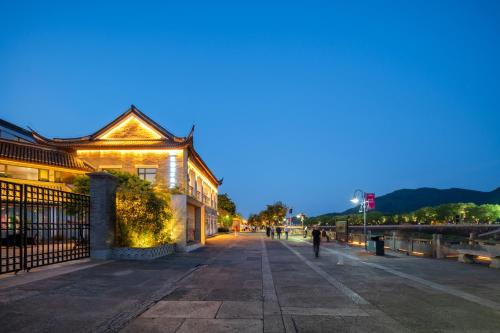 Fenghua Hotel | SSAW Garden Hotel Ningbo Xikou