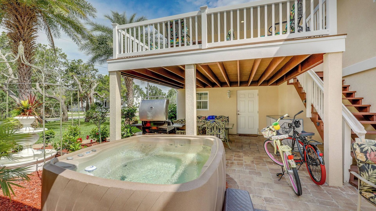Vilano Beach Apartment | St Augustine Apt w/Hot Tub Access ~ 1 Mi to Beach