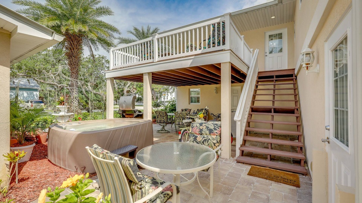 Vilano Beach Apartment | St Augustine Apt w/Hot Tub Access ~ 1 Mi to Beach