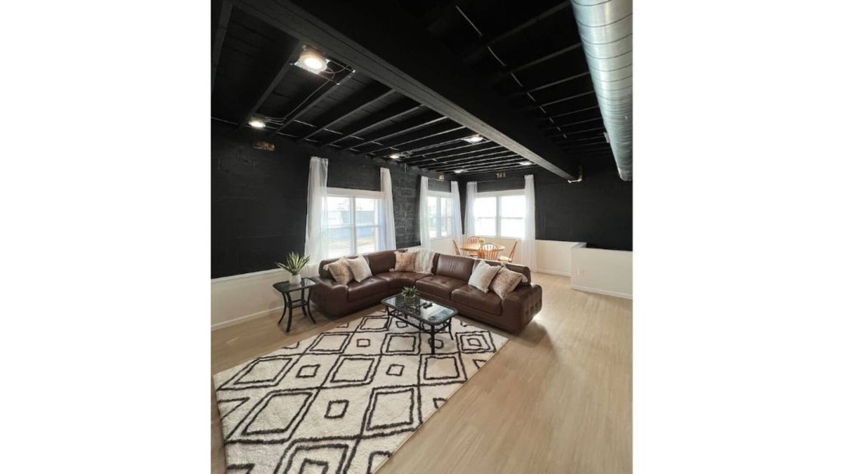 St. Clair Apartment | St. Clair Riverside Loft