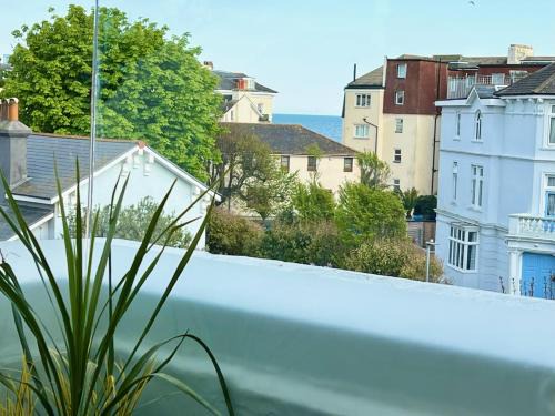 Southsea Apartment | St Helens House