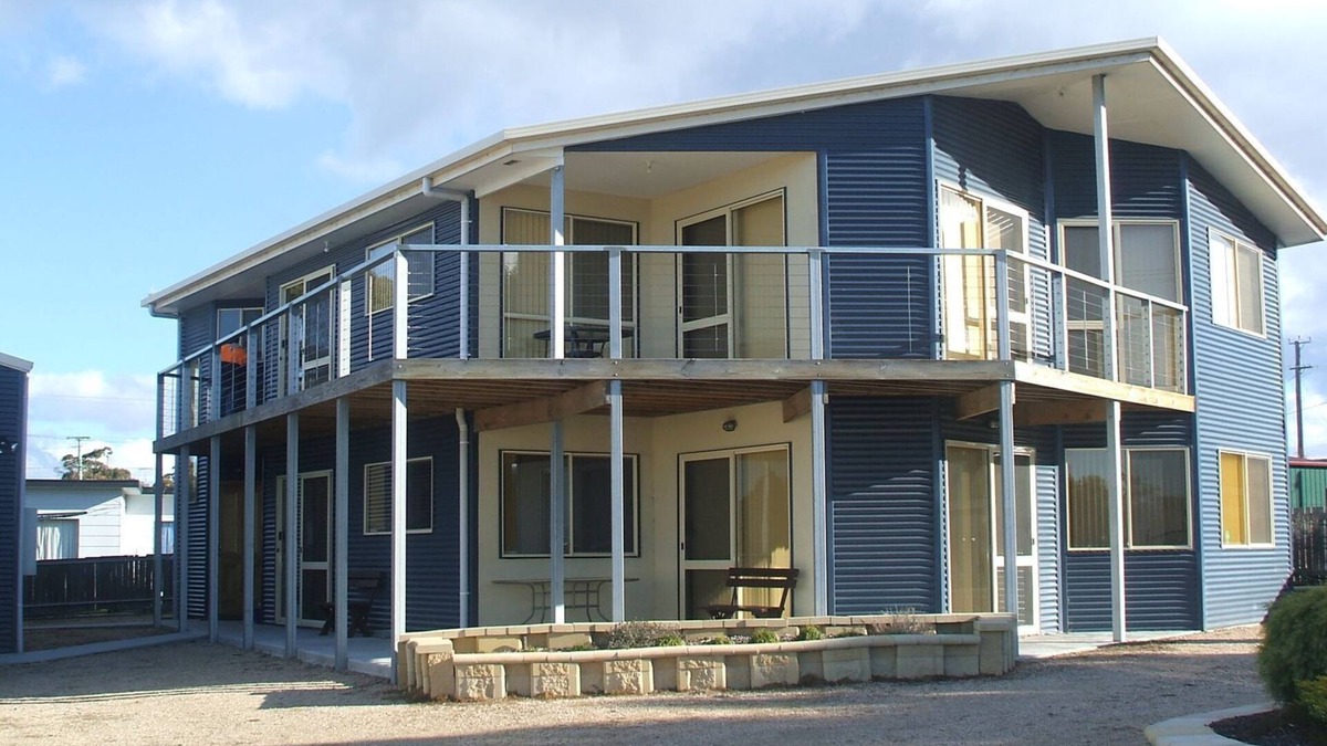 Stieglitz Apartment | St Helens On The Bay apartment 2
