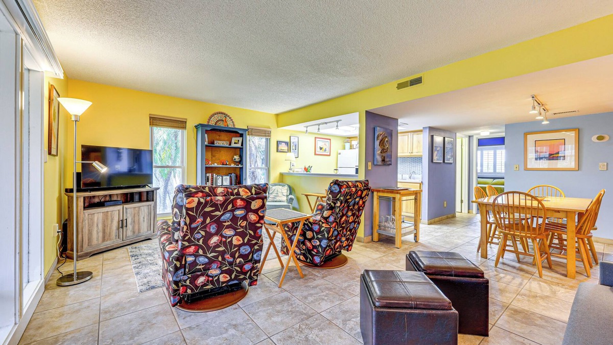 Welaka Condo | St Johns River Retreat in Welaka w/Dock Access