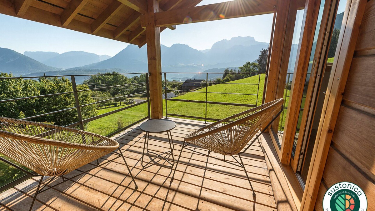 Saint-Eustache Ski Chalet | ST JORIOZ - Wood & Art avec vue lac à 360°