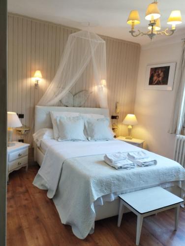 Casteil Bed & Breakfast | St Martin du canigou Chambres et Table d'hôtes de charme