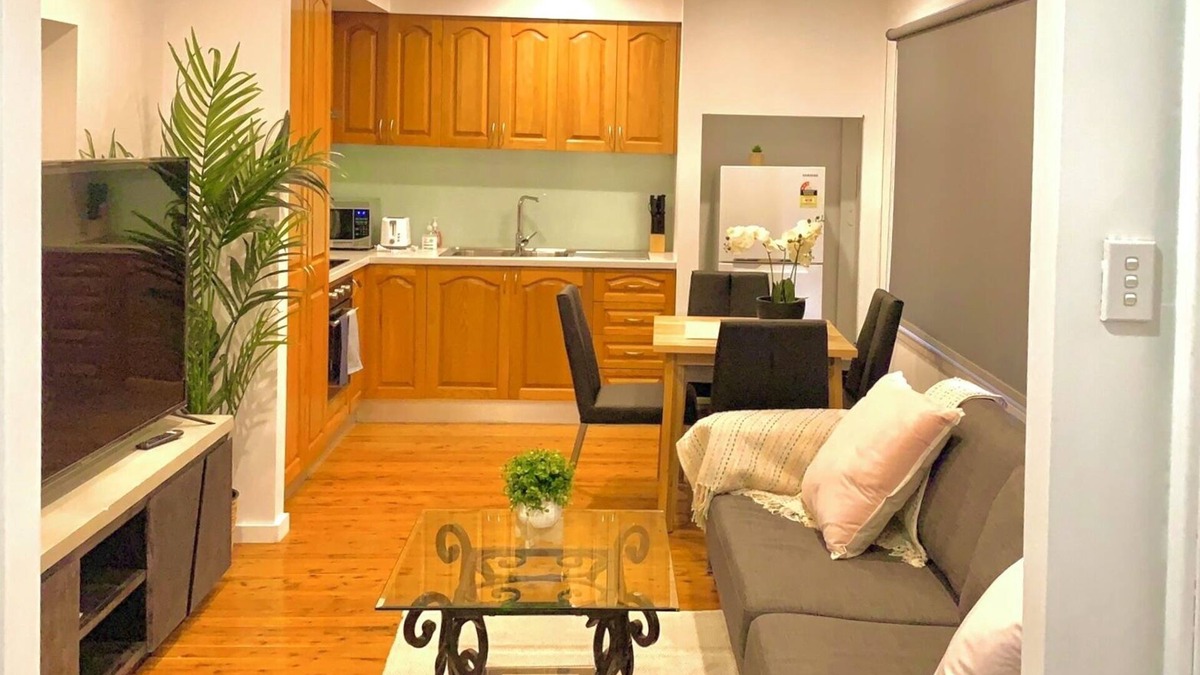 St Marys Apartment | St Marys Affordable 5 Br cozy Housen