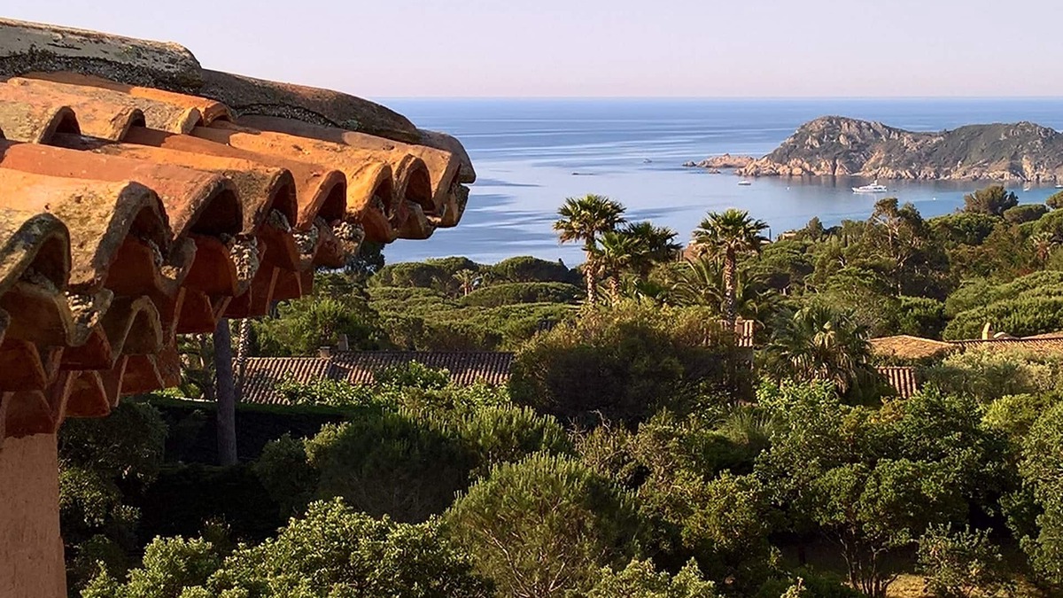 Ramatuelle Villa | St Tropez, large park, unbelievable view sea-forests-hills, 8 bedroom, pool 65ft