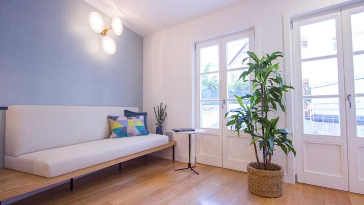 Guimaraes Apartment | STA Luzia - 2Tr - Blue Singular