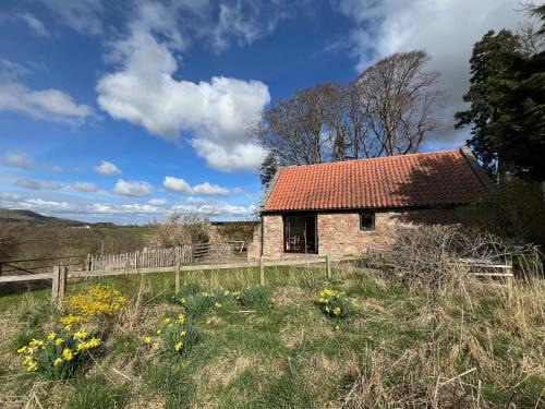 Lasswade House | Stable Cottage by Roslin Glen