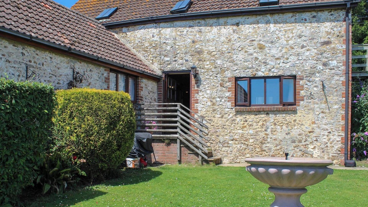 Colyton Cottage | STABLE COTTAGE - W40643