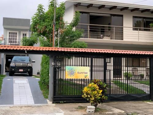 Agonia Bed & Breakfast | Stada San Jose Airport Hotel