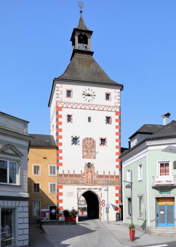 Voecklabruck Hotel | Stadthotel Restaurant Auerhahn