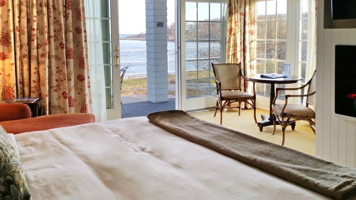 York Harbor Bed & Breakfast | Stage Neck Inn