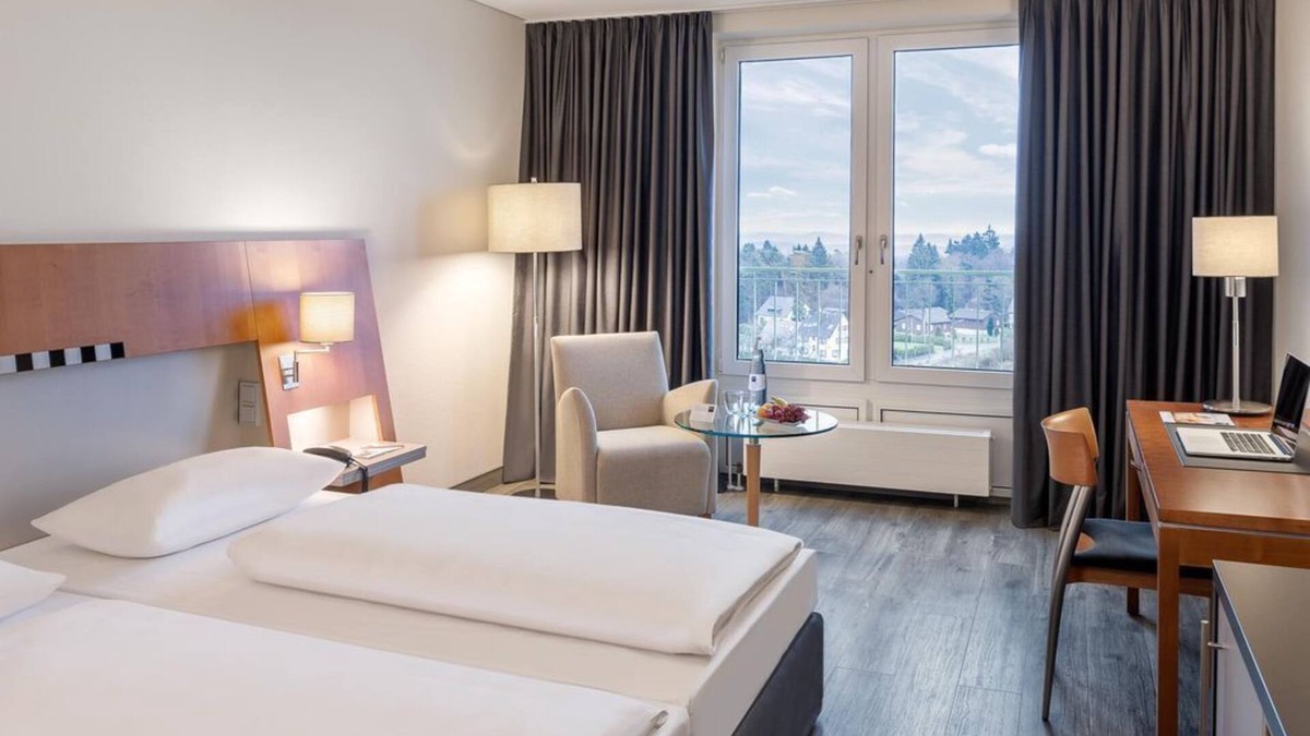 Nuerburg House | Standard double room - Dorint Am Nürburgring/Hocheifel
