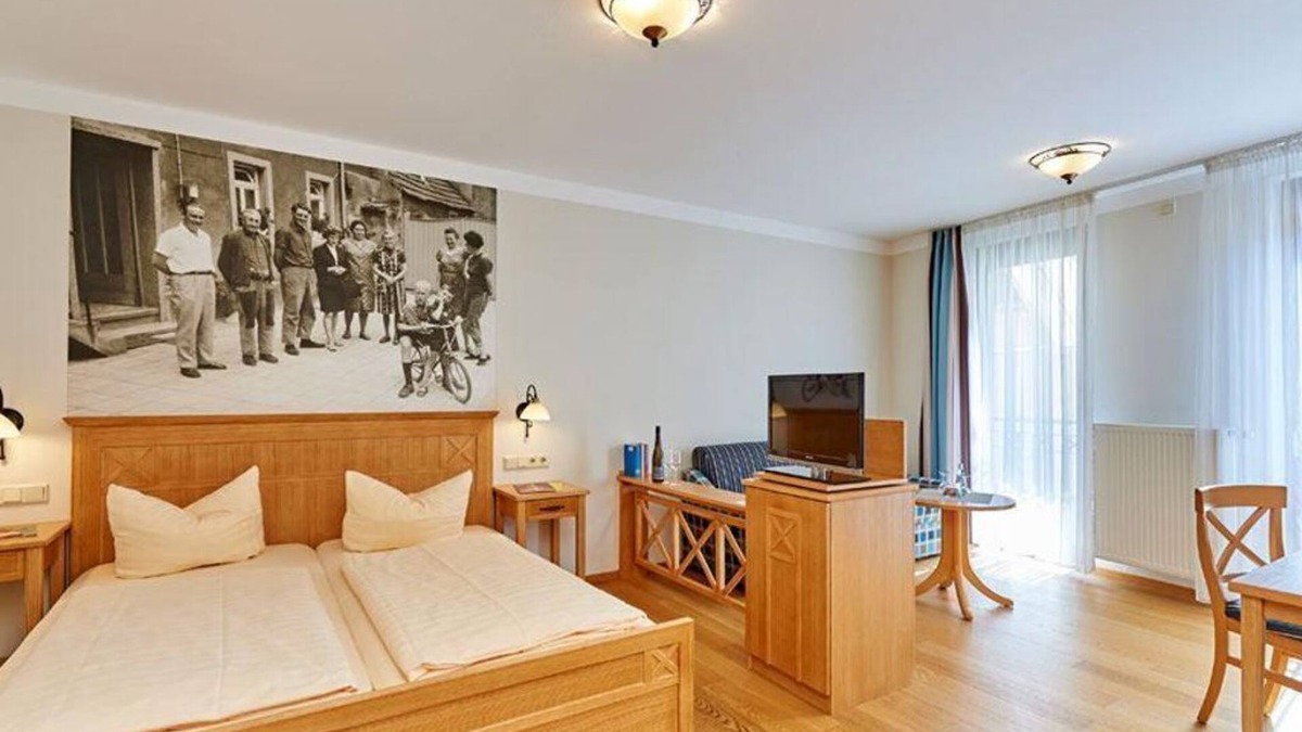 Flonheim House | Standard double room - Landhotel im Klostereck