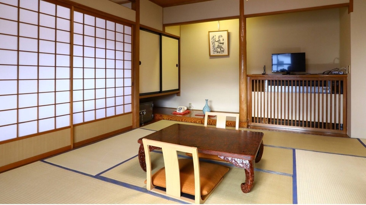 Nozawaonsen House | Standard Room A popular inn in the center of Nozawa Onsen 1 night with dinner breakfast / Shimotakai-gun Nagano
