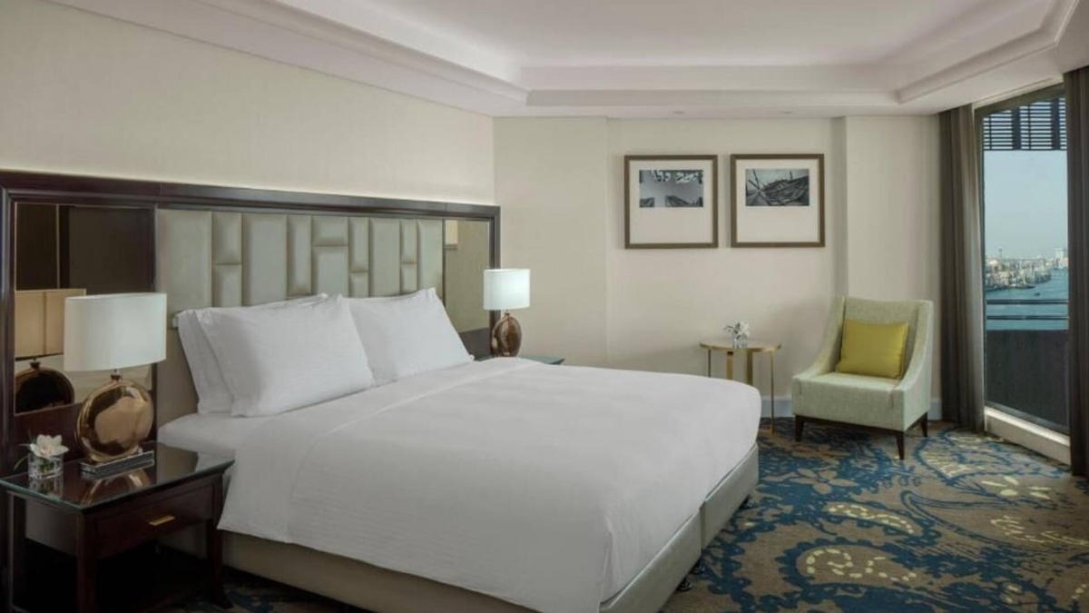 Al Rigga House | Standard Room Near China Club By Luxury Bookings