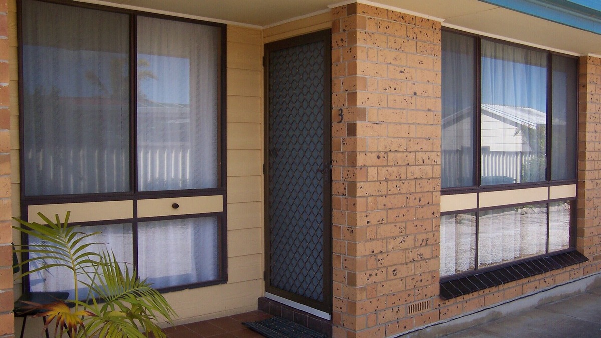 Dalrymple Villa | Stansbury Villas Unit 3 Relax and Explore