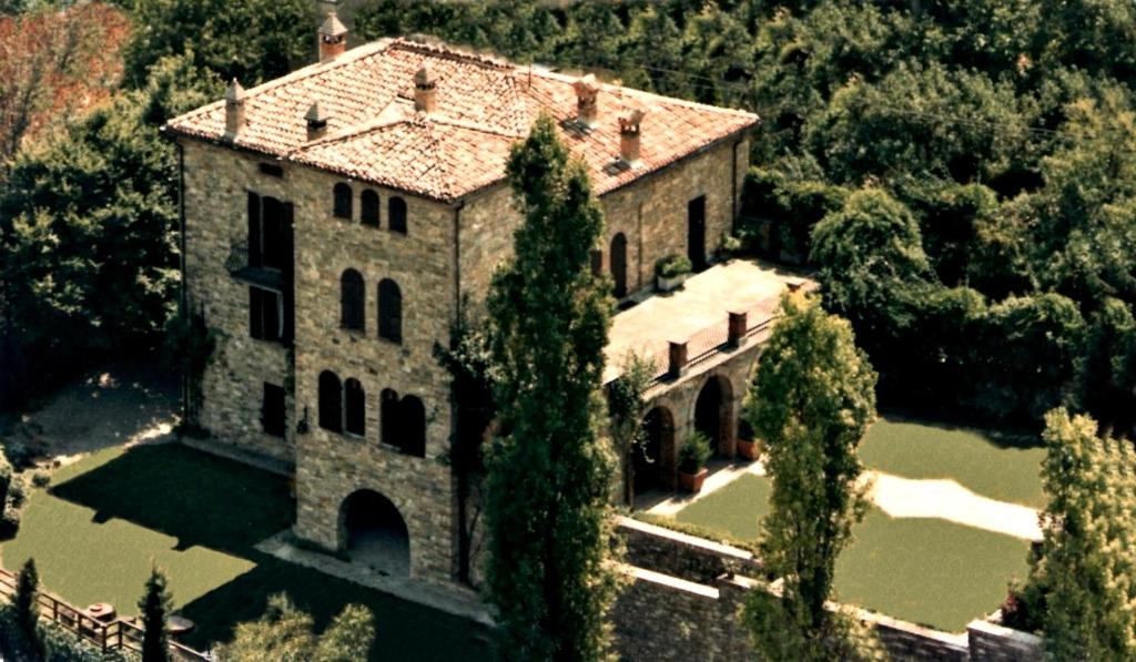 Gropparello House | Stanza doppia in Villa dell'800